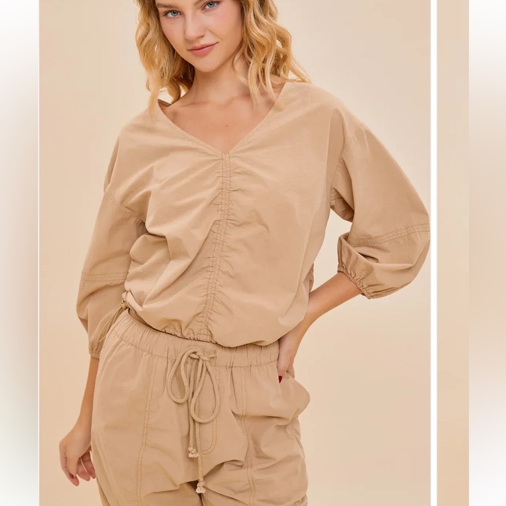 Women's Tan Top And Cropped Pants Set